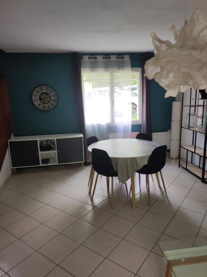 Beautiful House 5 Mn Disneyland Villa มานี-เลอ-องเกรอ ภายนอก รูปภาพ